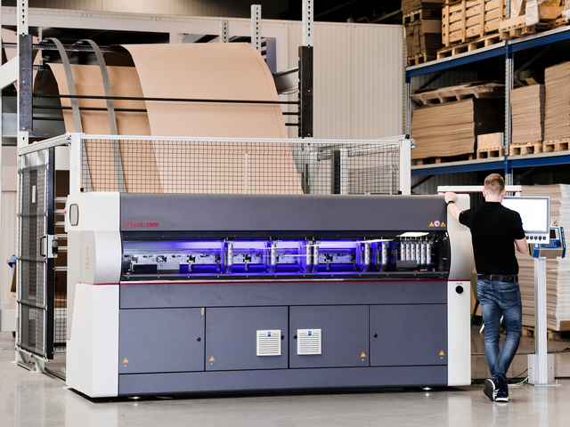 Corrugated cutting machine VPS100