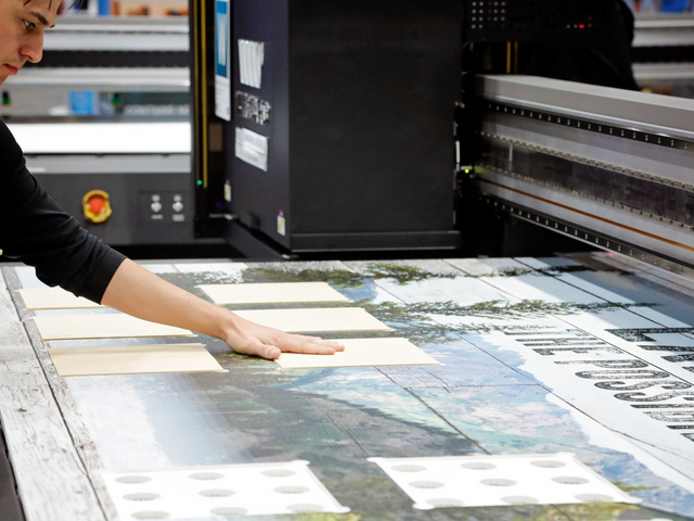 Natchez flatbed with jig workflow for wood blanks