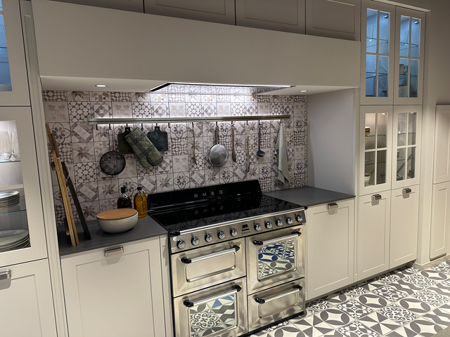 Digital Printing for flooring, furniture and more