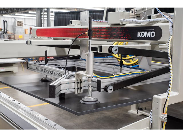 Komo Automatic Material Handling System