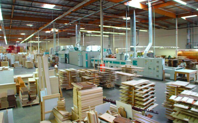 Cabinetworks Cabinets 2000 frameless cabinet operation in Norwalk, CA