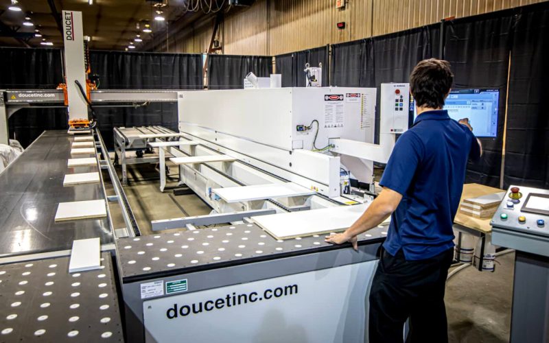 Doucet-intelligent-return-conveyor-2-lr