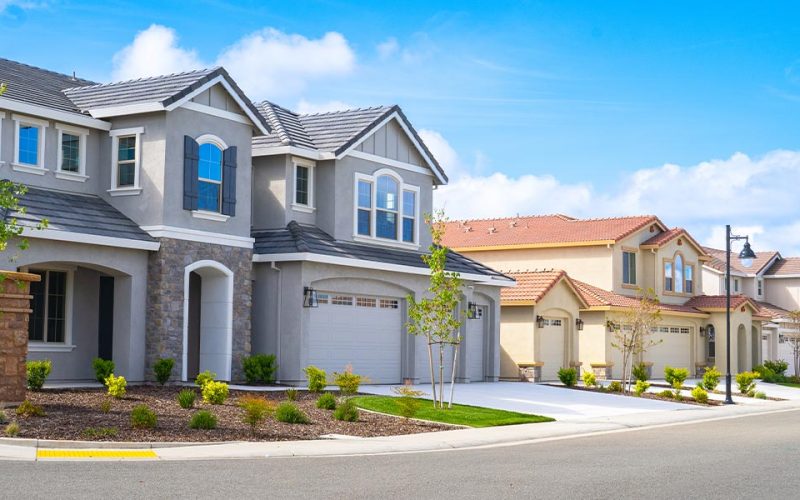 builders-rolling-out-incentives-americans-buy-homes-web