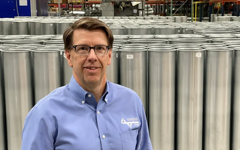 erik-nordfab-ducting-president-in-factory