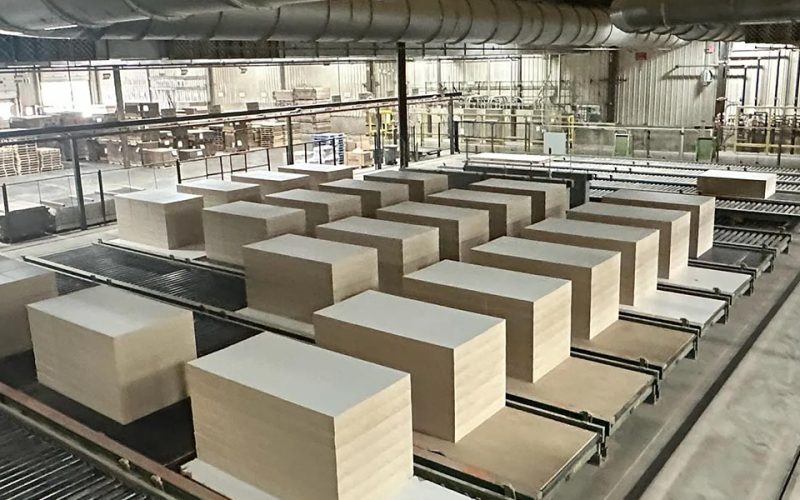 furniture-producer-sauder-start-selling-wood-components-web