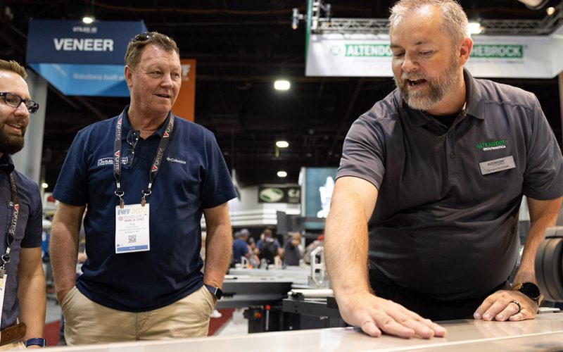 home-hero-2022-show-directory-2