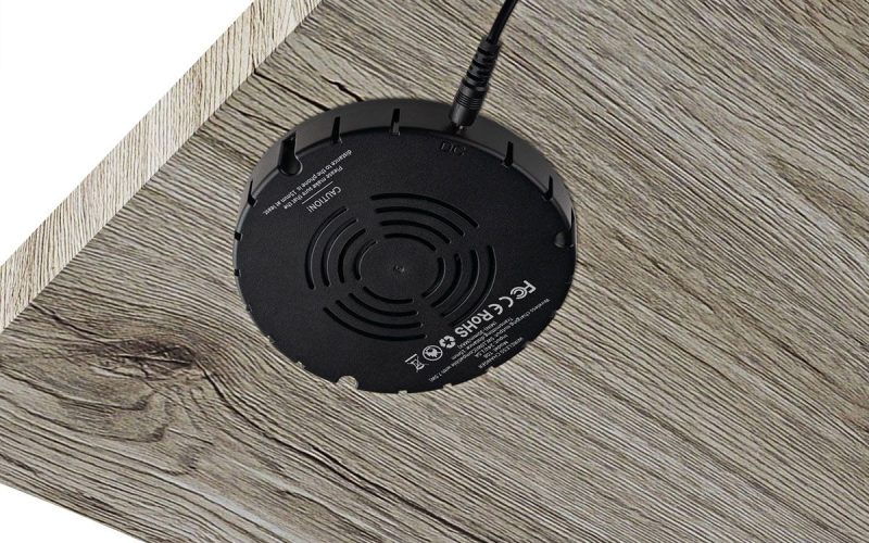 wcs10-5-mockett_desktop_power_grommet_wireless_charger_1